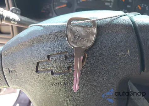 2005 Chevrolet Silverado 2500Hd Work Truck из США, поврежденный, VIN 1GCHC29U95E248091